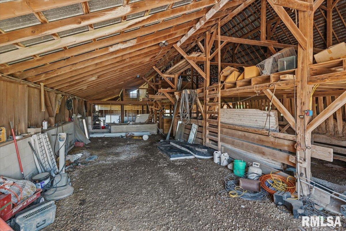 20205 North 20th Avenue Nokomis, IL 62075 - Photo 81 of 88