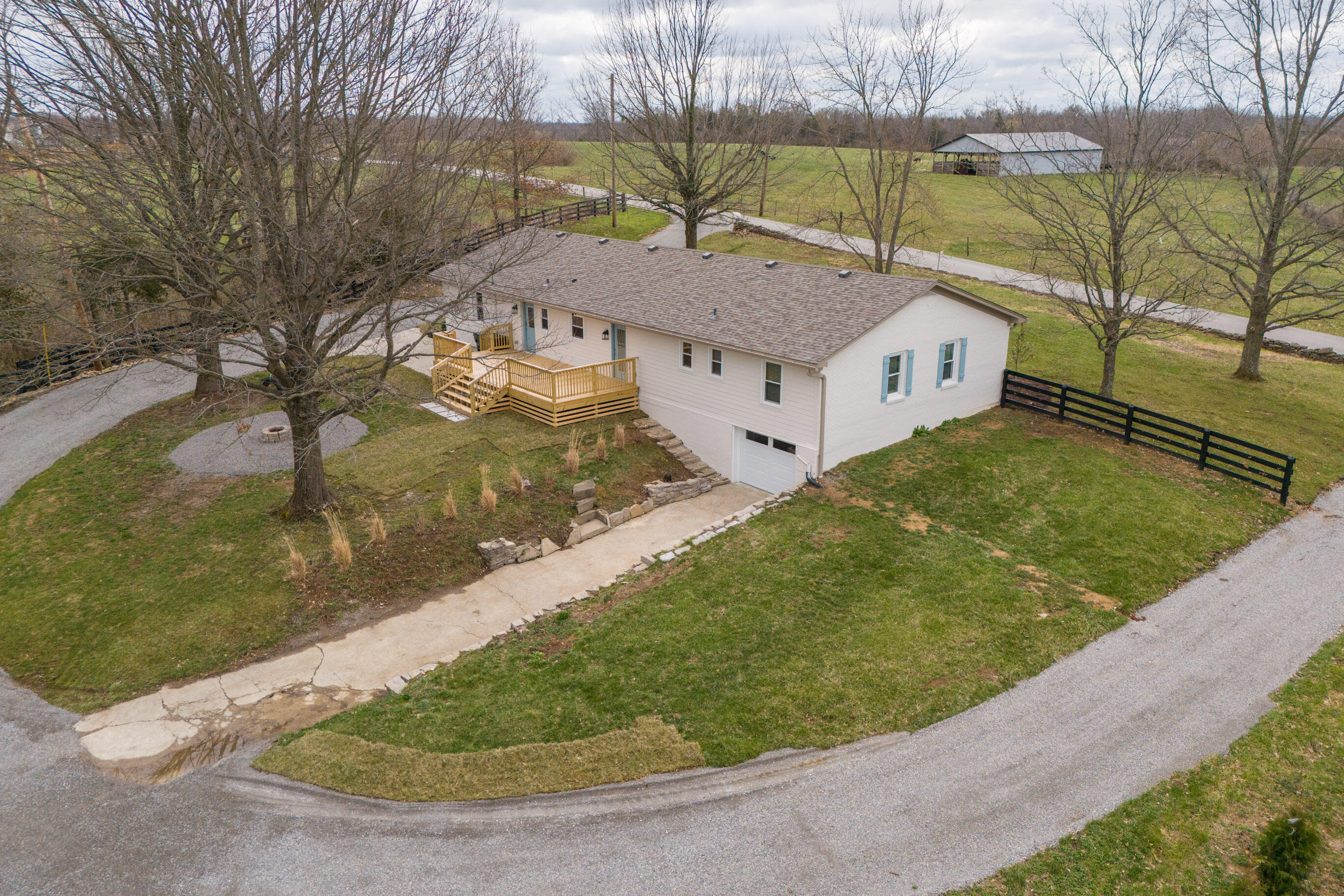 1430 Delaney Ferry Road Versailles, KY 40383 - Photo 10 of 60 20250317-1430-Delaney-Ferry-Rd-drone-tem