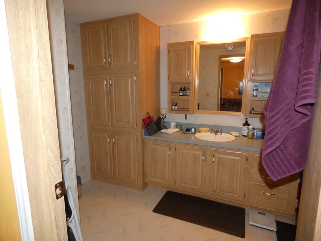 4304 West Depot Springs Road Cheney, WA 99004 - Photo 15 of 35