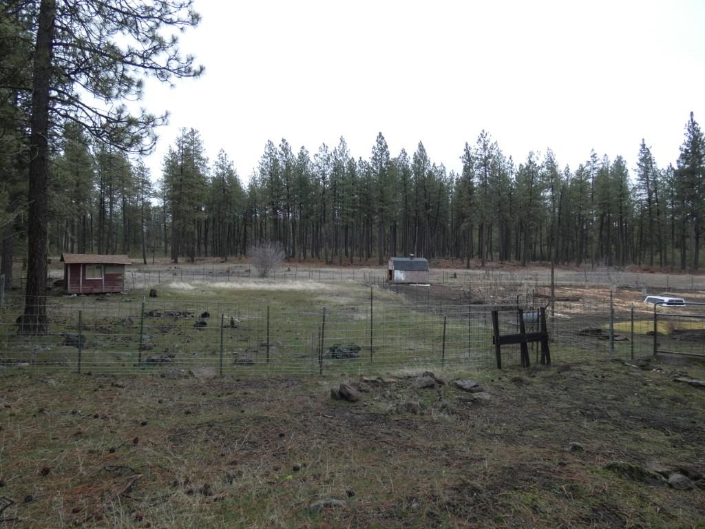 4304 West Depot Springs Road Cheney, WA 99004 - Photo 23 of 35