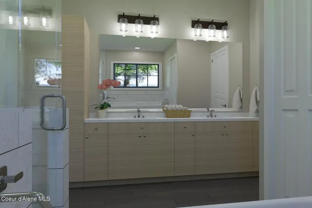 $999,000 | 1 Leonard Loop, Athol, ID 83801