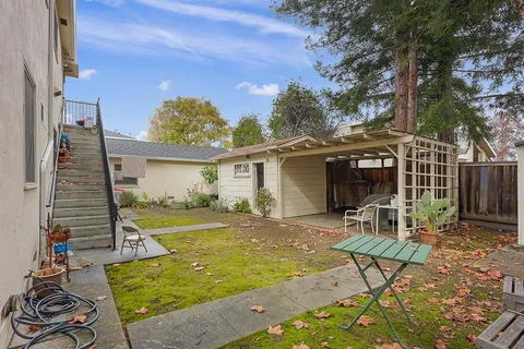 $2,500,000 | 2745 Byron Street, Palo Alto, CA 94306