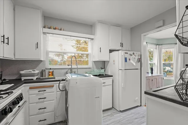 $2,500,000 | 2745 Byron Street, Palo Alto, CA 94306