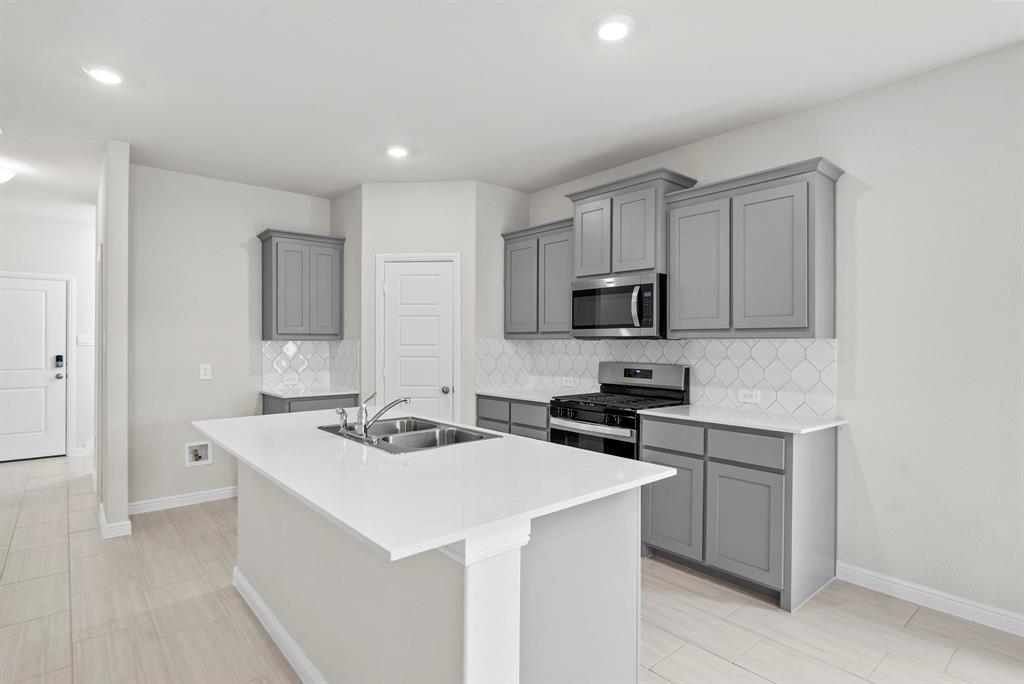 304 Potato Street Keene, TX 76059 - Photo 5 of 32