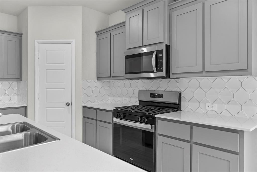 304 Potato Street Keene, TX 76059 - Photo 8 of 32