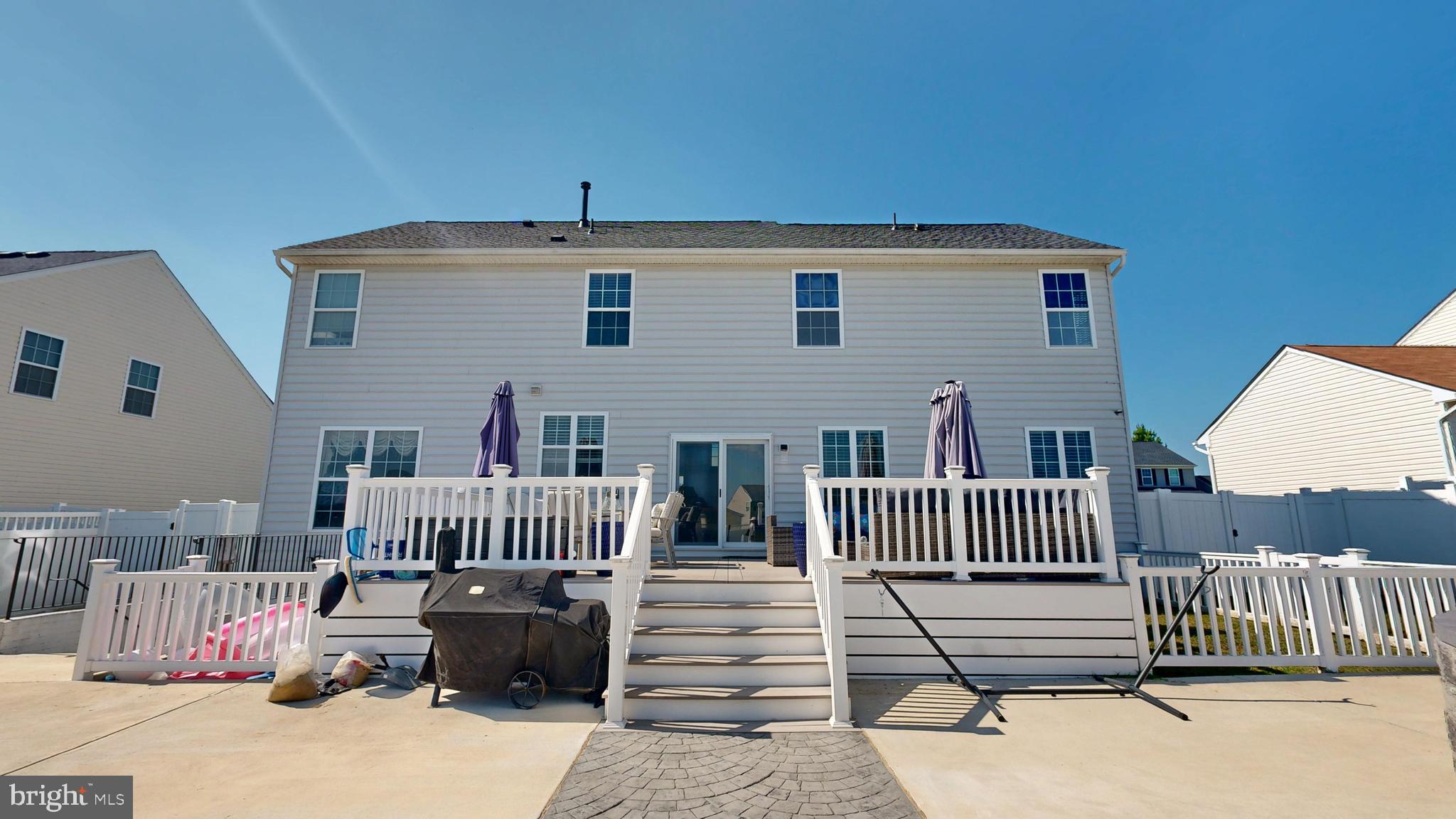 240 Mayapple Lane Magnolia, DE 19962 - Photo 2 of 93 Back of home and deck