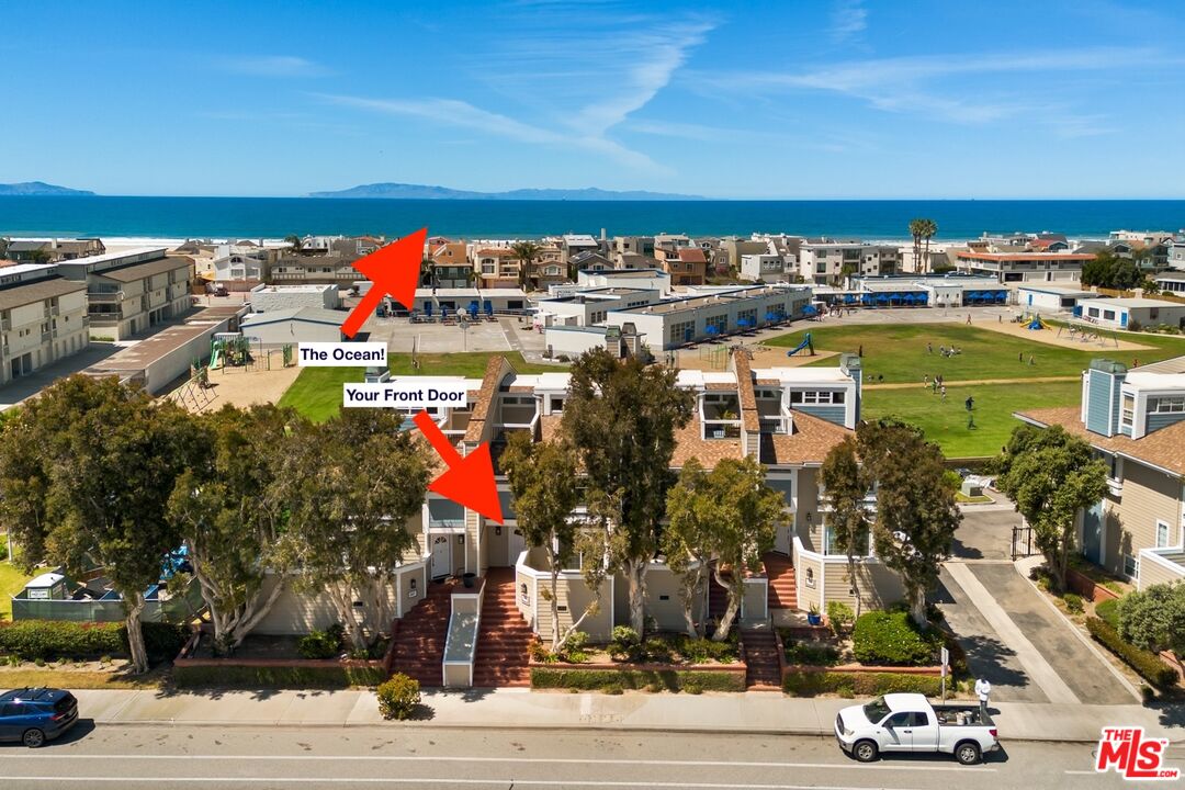 2845 Harbor Boulevard Oxnard, CA 93035 - Photo 1 of 47 a city street filled with lots of traffic