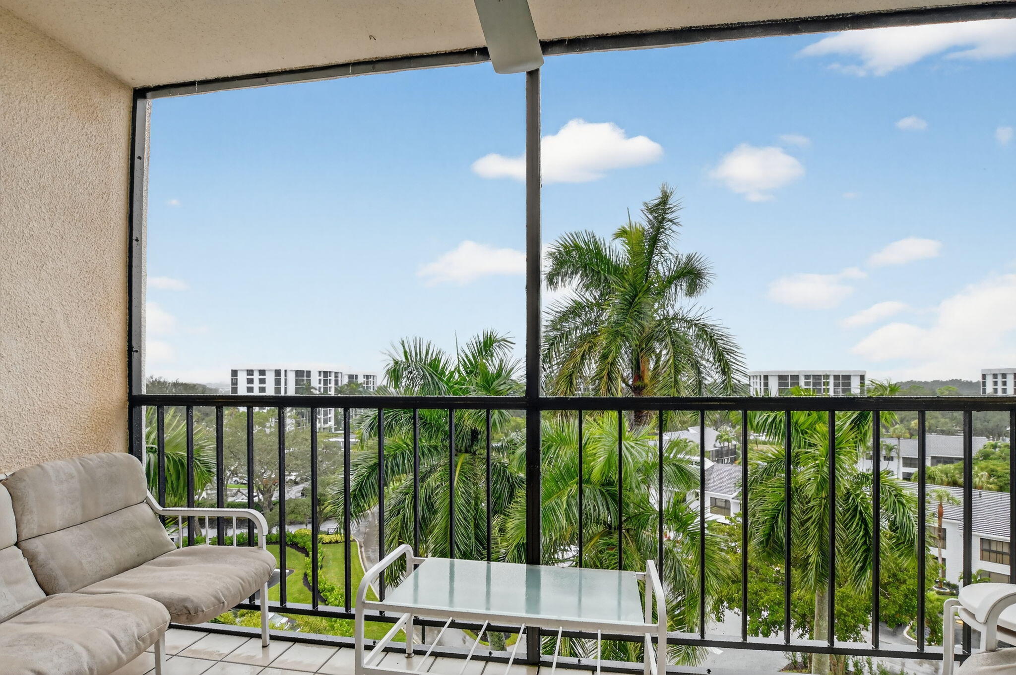 7738 Lakeside Boulevard, Unit 373 Boca Raton, FL 33434 - Photo 5 of 18 24-web-or-mls-DSC_7204