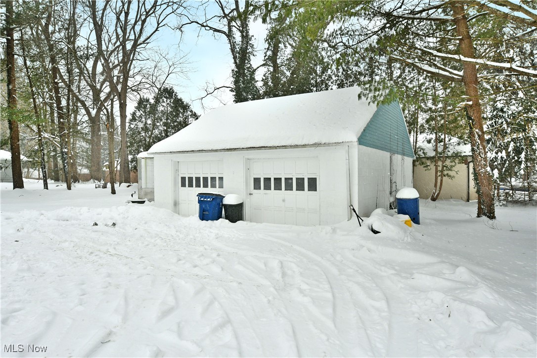 112 North Lima Road Poland, OH 44514 - Photo 9 of 48 Gallery Image 9