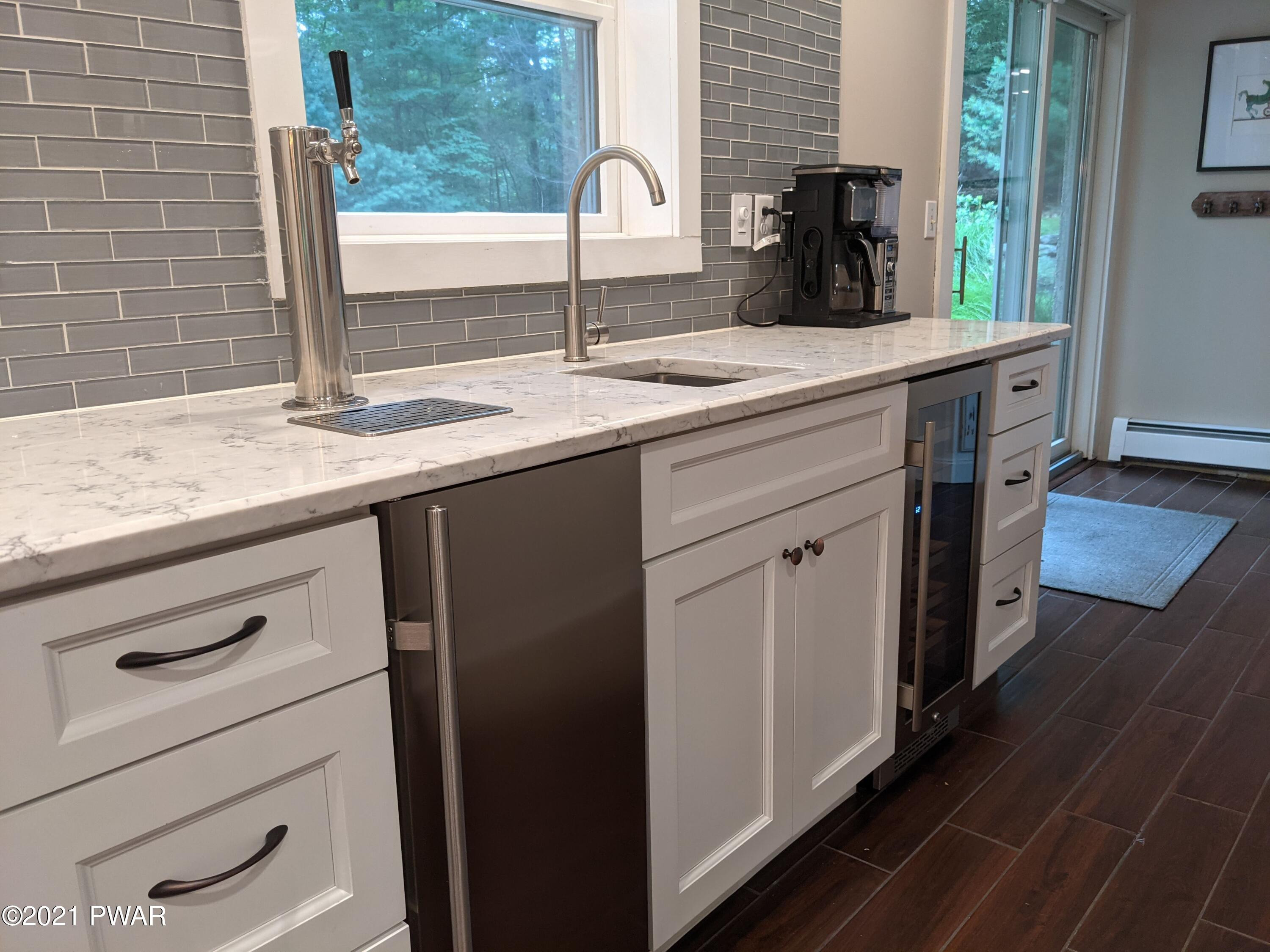 97 Reservoir Road Dallas, PA 18612 - Photo 15 of 48