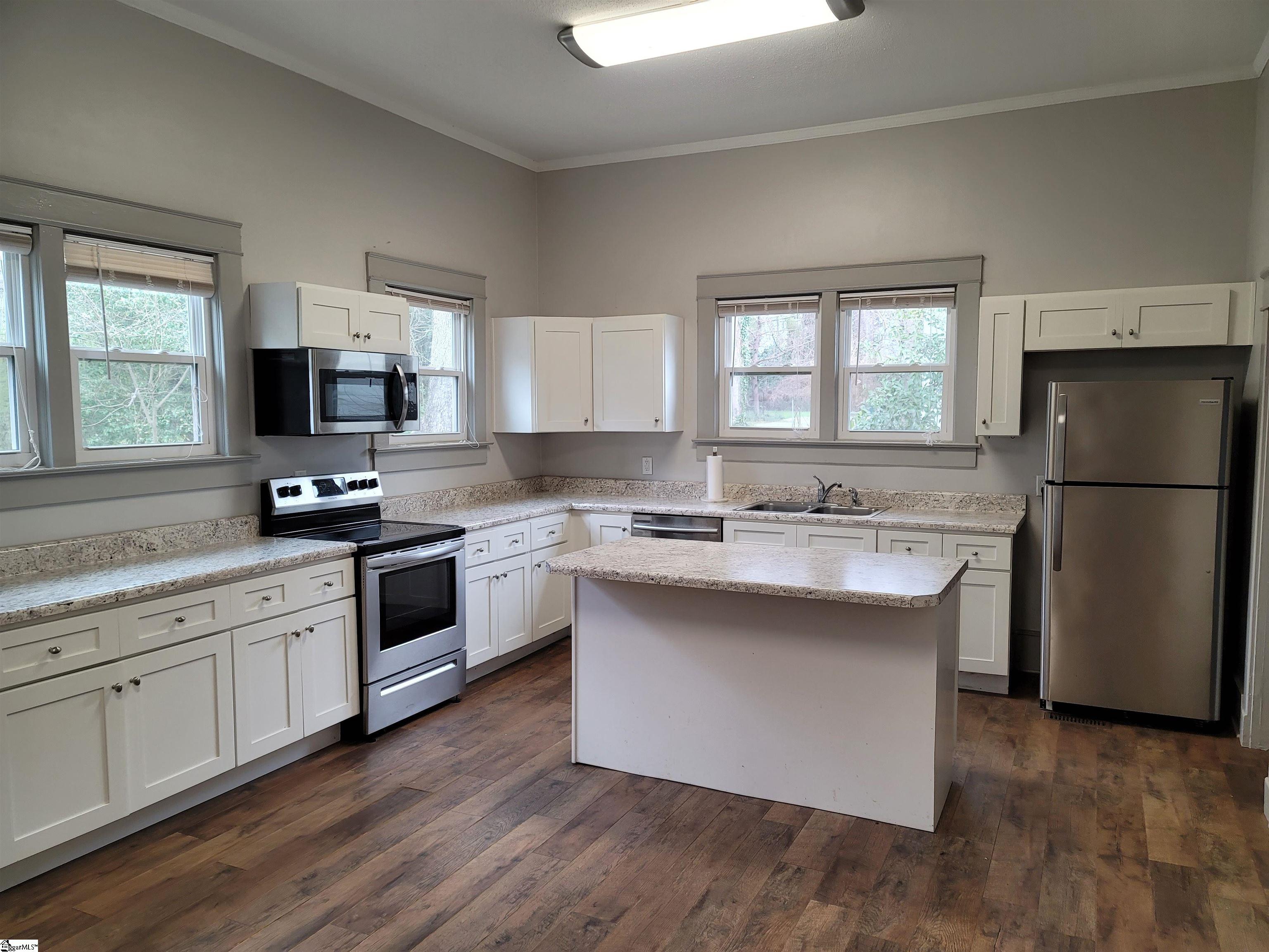 114 Maxwell Avenue Anderson, SC 29624 - Photo 13 of 15 Gallery Image 13