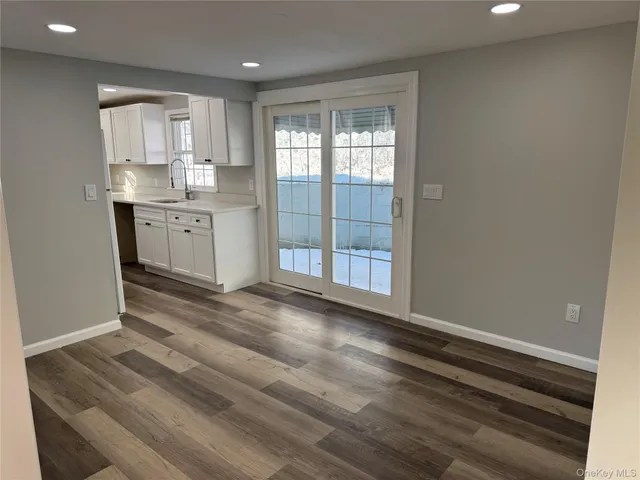 $4,500 | 81 Oakside Road, Smithtown, NY 11787