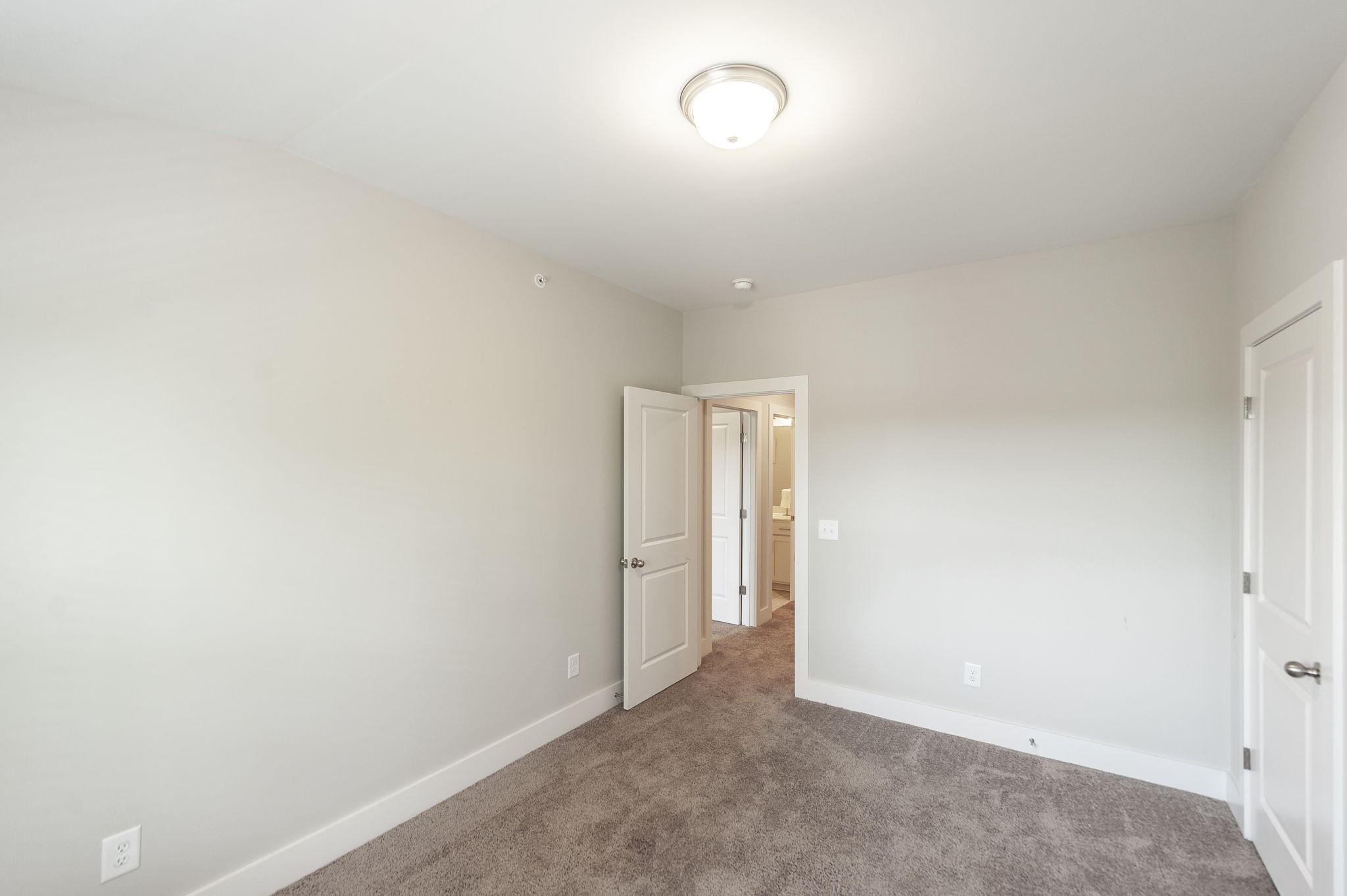 1144 Lock 4 Road, Unit A2 Gallatin, TN 37066 - Photo 48 of 66 a view of an empty room