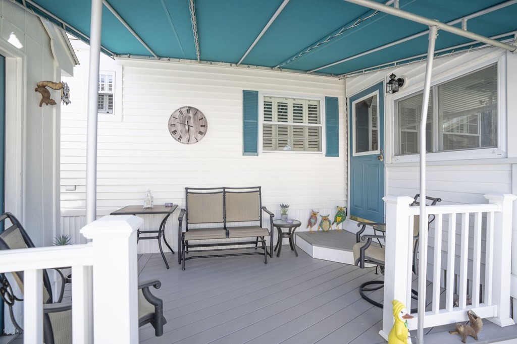 225 Brayton Road, Unit 404 Tiverton, RI 02878 - Photo 5 of 31