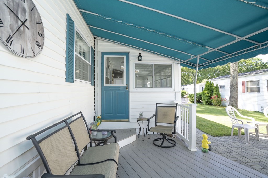 225 Brayton Road, Unit 404 Tiverton, RI 02878 - Photo 6 of 31