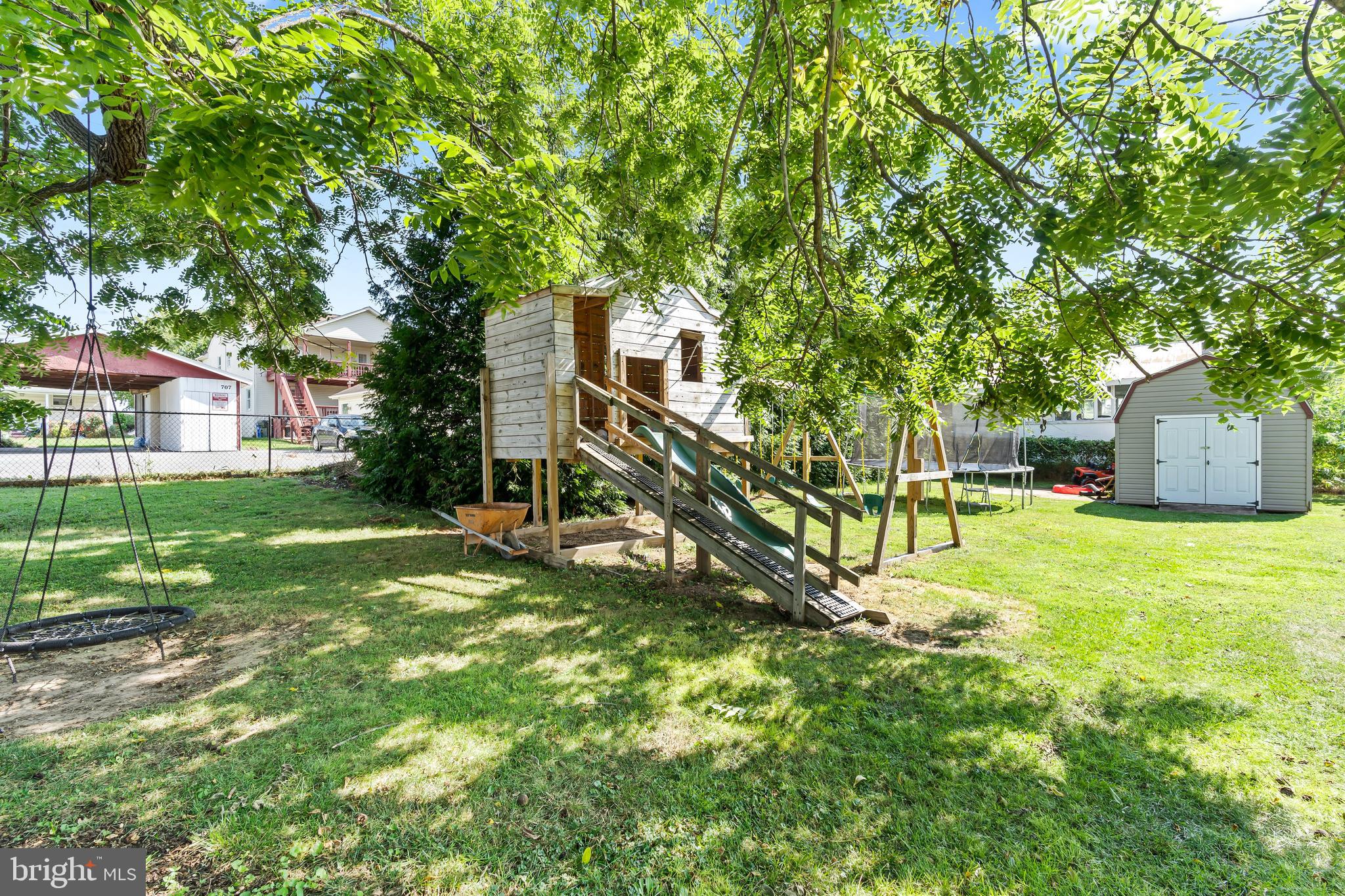 712 Interval Road Hagerstown, MD 21740 - Photo 42 of 47 Fully fenced for added security