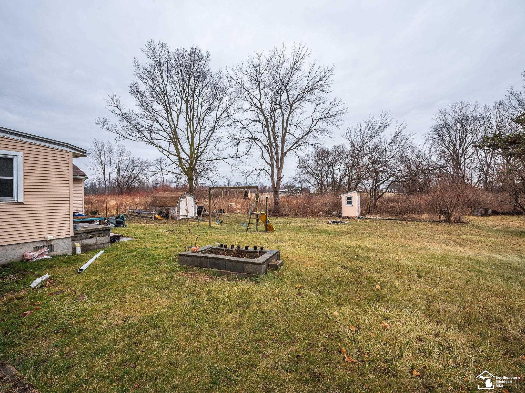 2087 Sandy Creek Road Monroe, MI 48162 - Photo 18 of 18 50098608-17.JPG