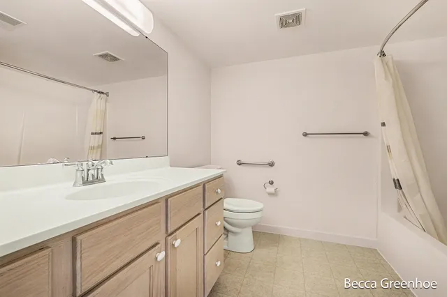 $420,000 | 1785 Sanderling Court Northeast, Grand Rapids, MI 49505