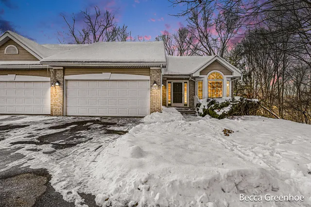 $420,000 | 1785 Sanderling Court Northeast, Grand Rapids, MI 49505