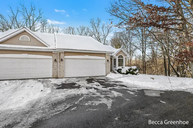 $420,000 | 1785 Sanderling Court Northeast, Grand Rapids, MI 49505