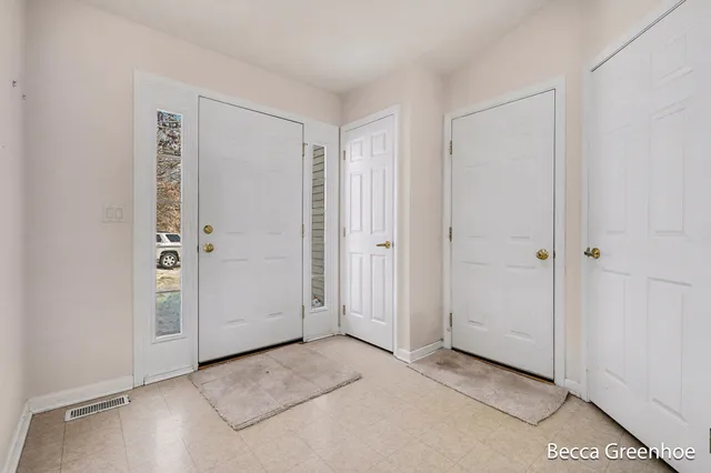 $420,000 | 1785 Sanderling Court Northeast, Grand Rapids, MI 49505