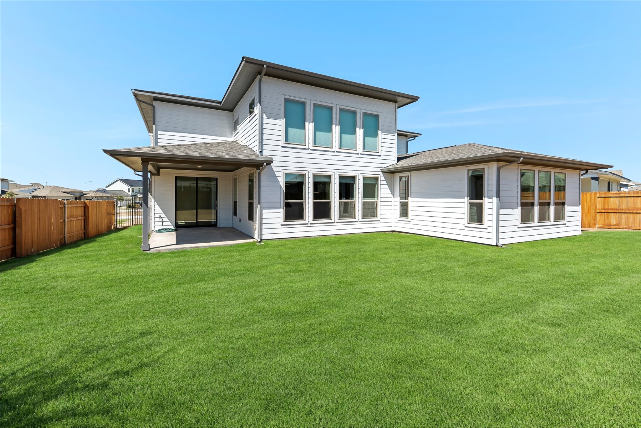 8901 Chrysler Bend Austin, TX 78744 - Photo 3 of 24