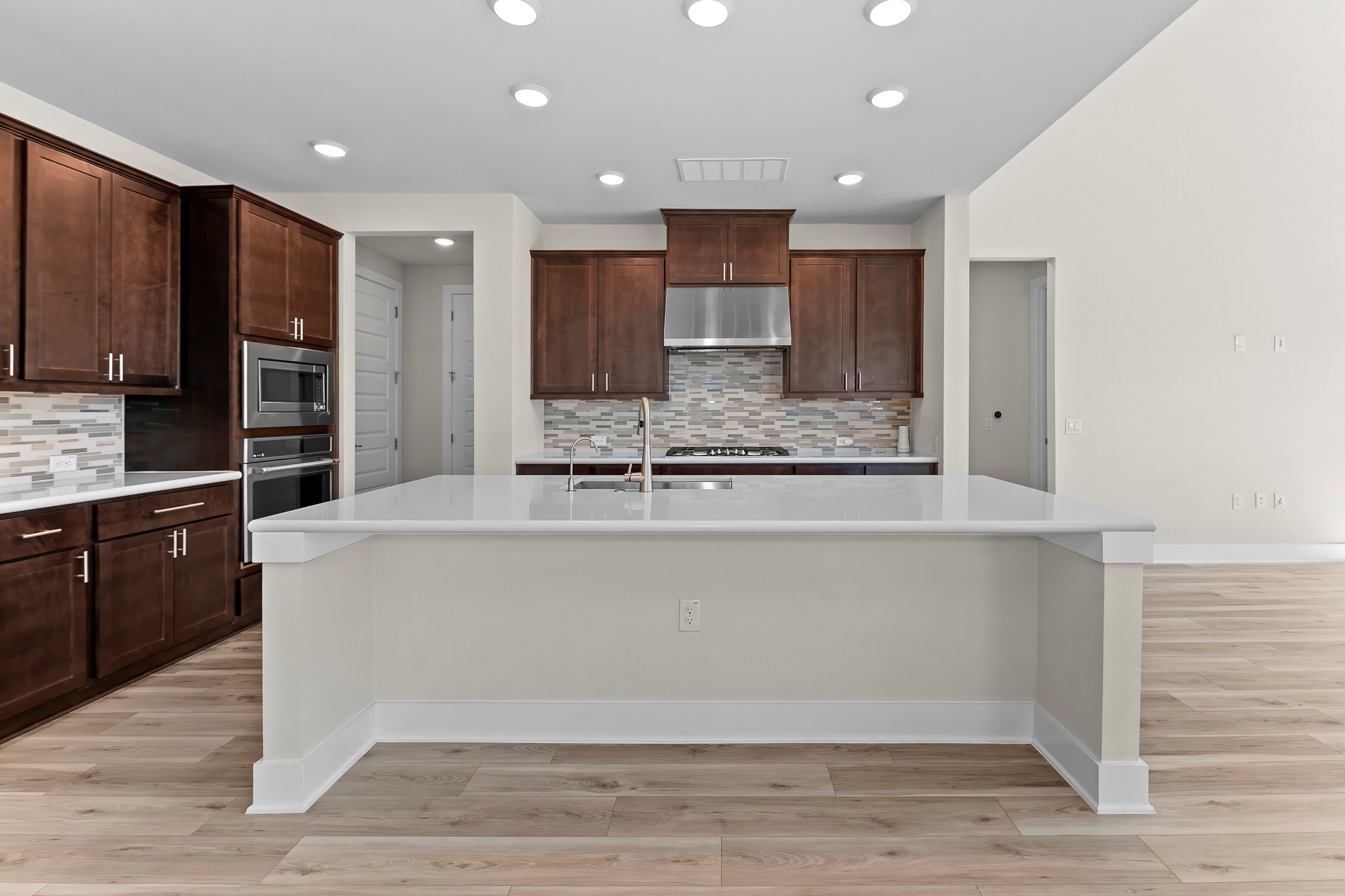 8901 Chrysler Bend Austin, TX 78744 - Photo 9 of 24