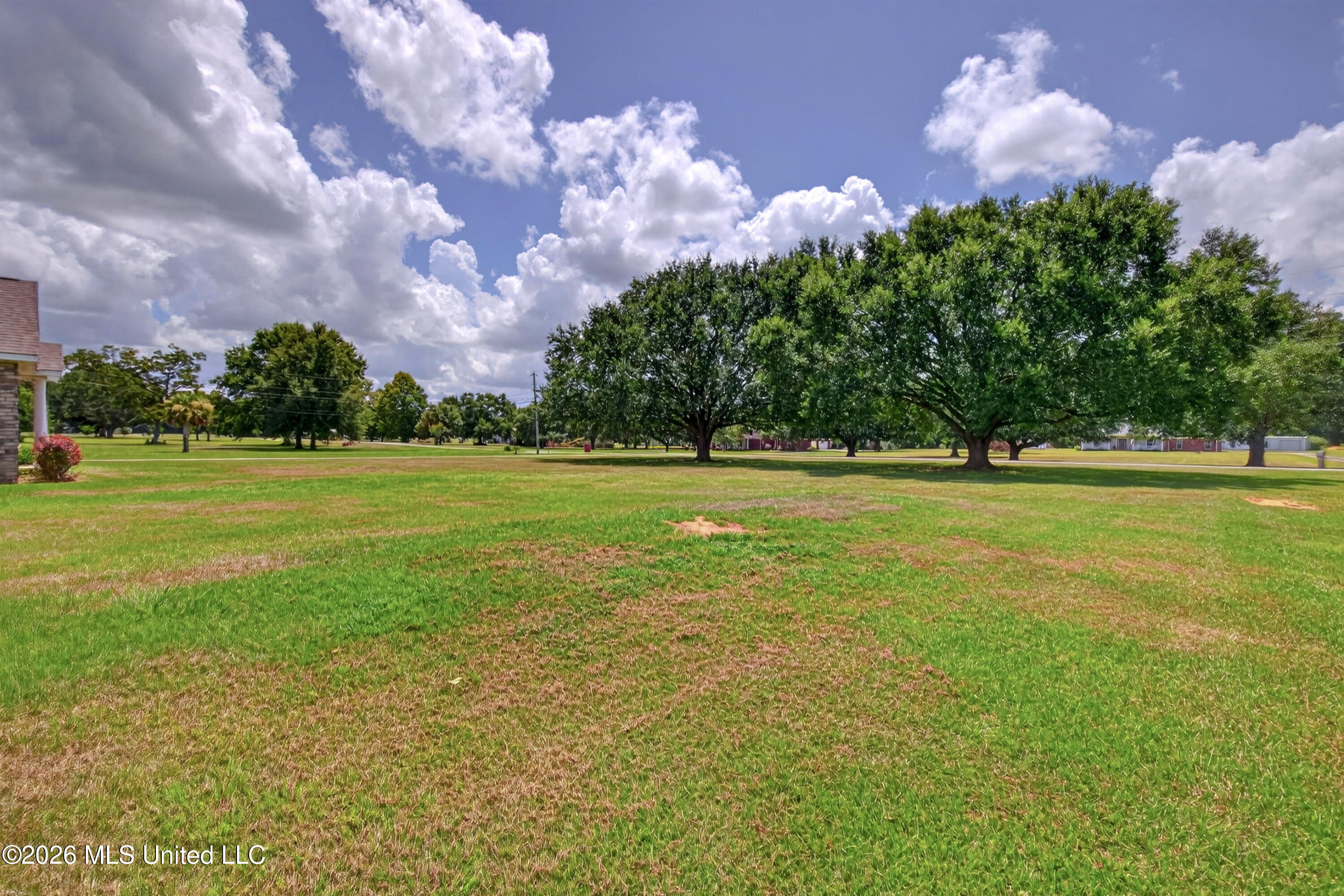 8101 Pecan Ridge Drive Moss Point, MS 39562 - Photo 8 of 67 8101PecanRidgeRd.-7