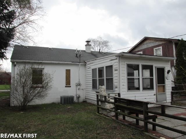 33605 Duncan Fraser, MI 48026 - Photo 23 of 26