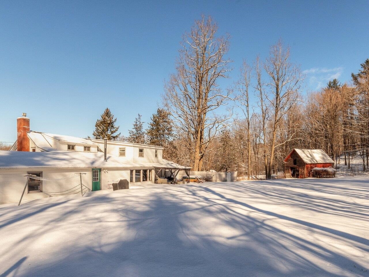 396 Colchester Pond Road Colchester, VT 05446 - Photo 5 of 54 Gallery Image 5
