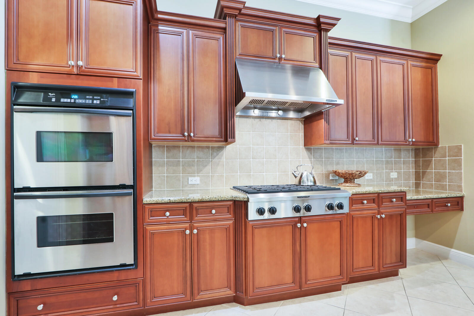 117 Segovia Way Jupiter, FL 33458 - Photo 7 of 36 Kitchen 2