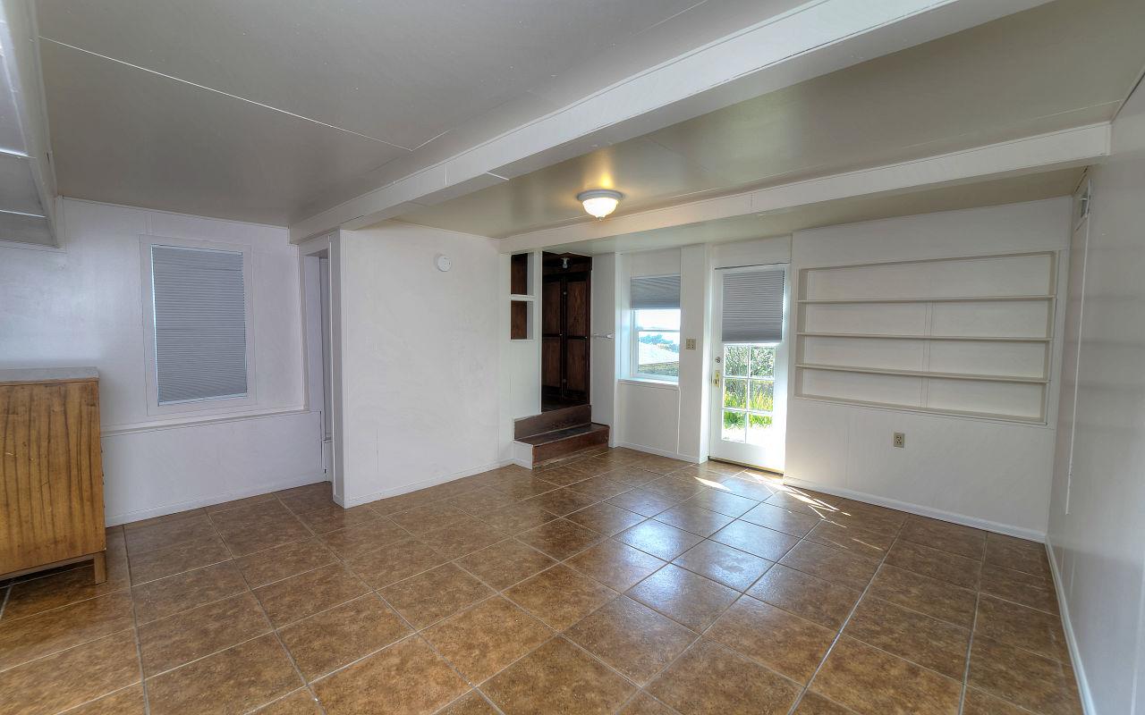 358 Clifton Road Pacifica, CA 94044 - Photo 12 of 22