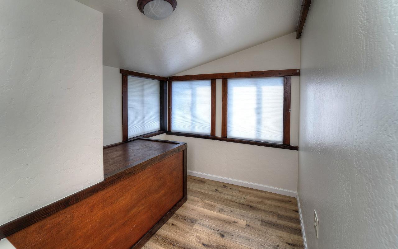 358 Clifton Road Pacifica, CA 94044 - Photo 9 of 22