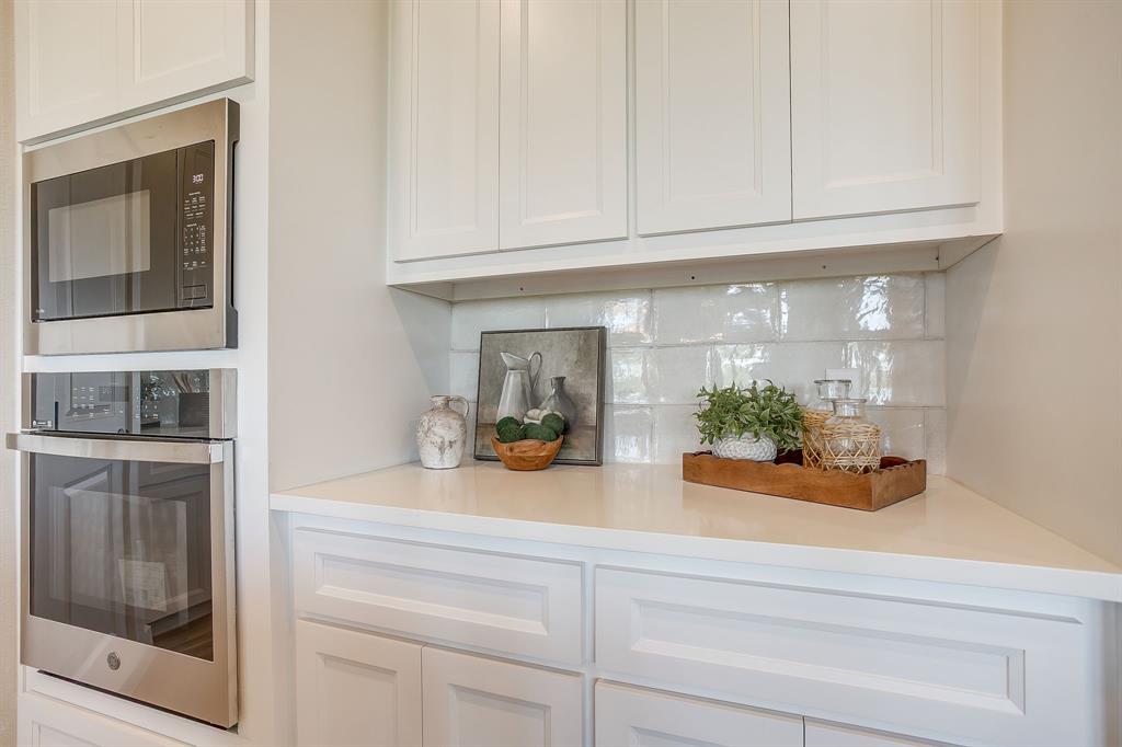 1022 Lakeview Ridge White Settlement, TX 76108 - Photo 11 of 38