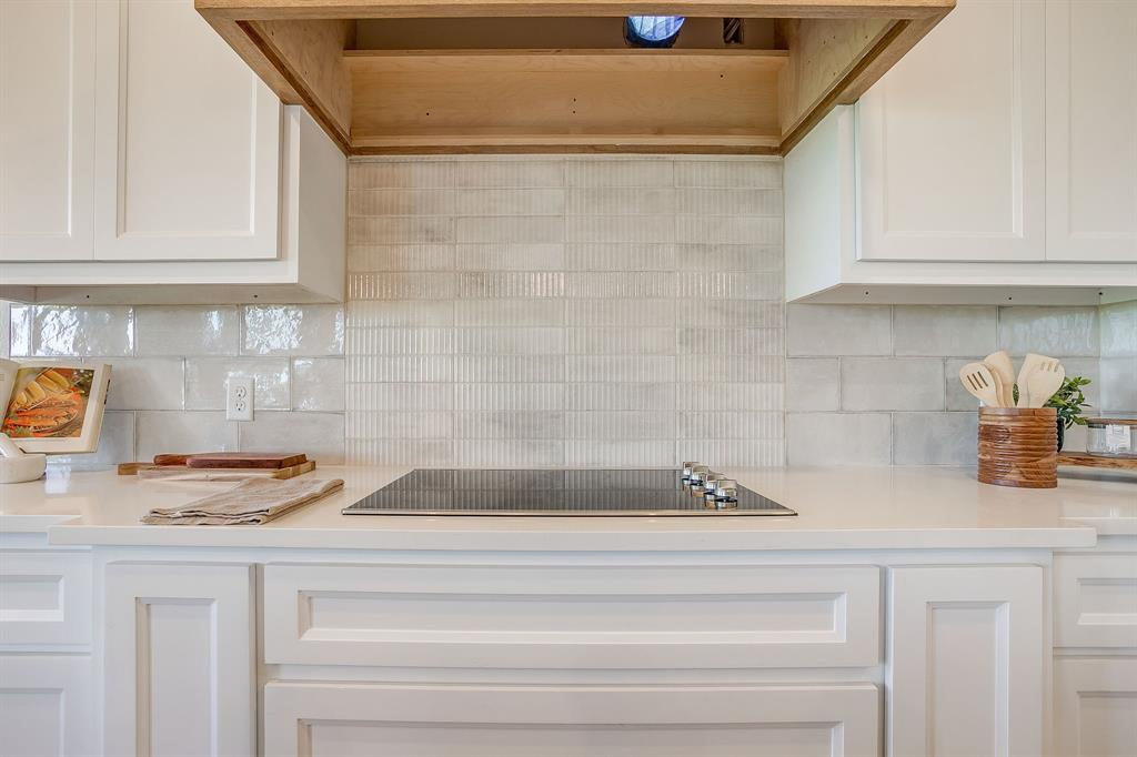 1022 Lakeview Ridge White Settlement, TX 76108 - Photo 12 of 38