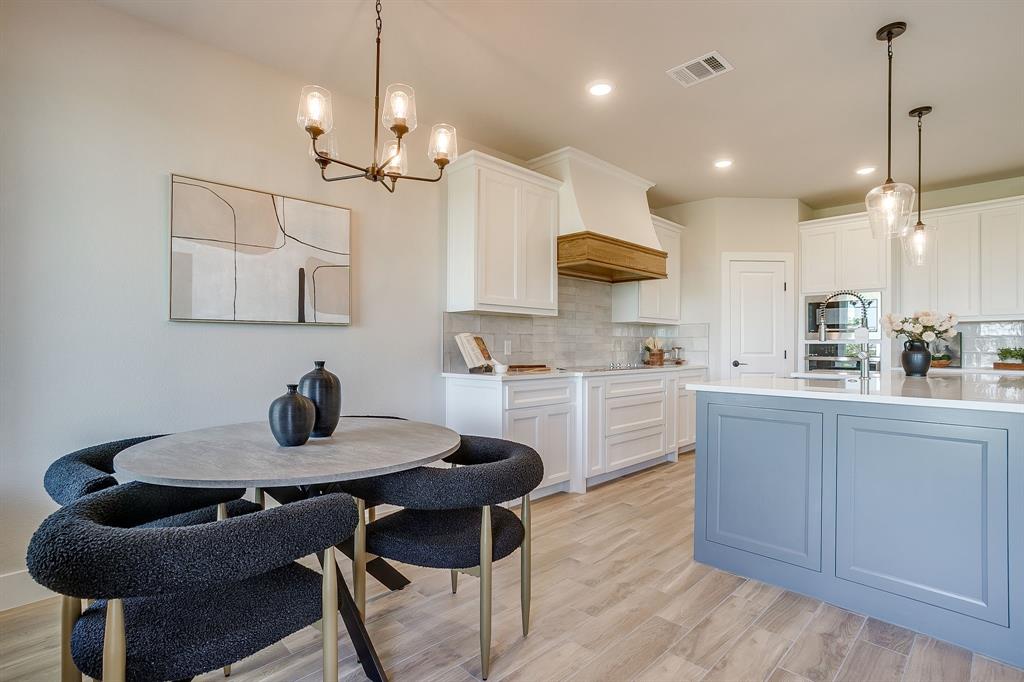 1022 Lakeview Ridge White Settlement, TX 76108 - Photo 15 of 38