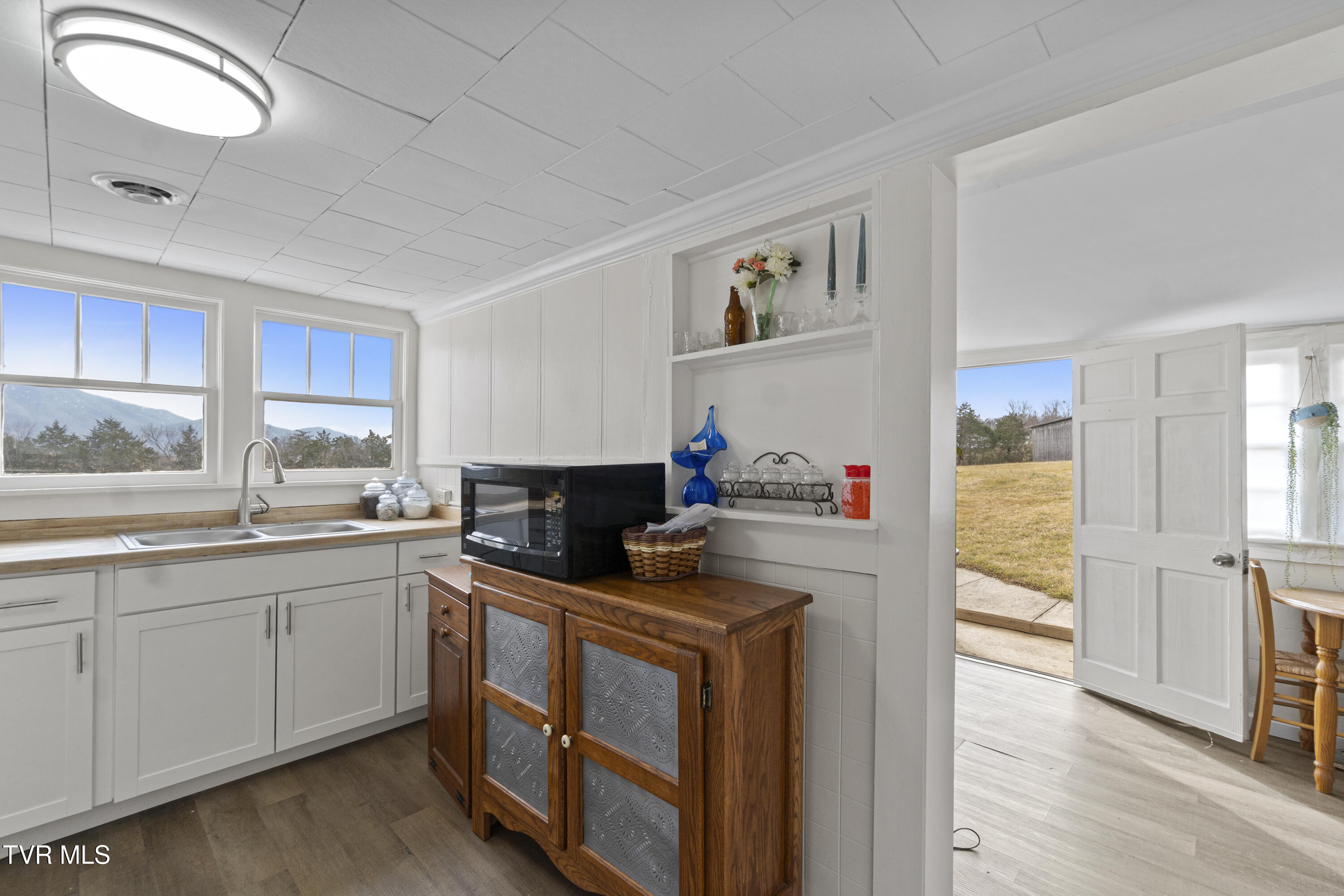 150 Camp Creek Road Greeneville, TN 37743 - Photo 12 of 58 DSC00545