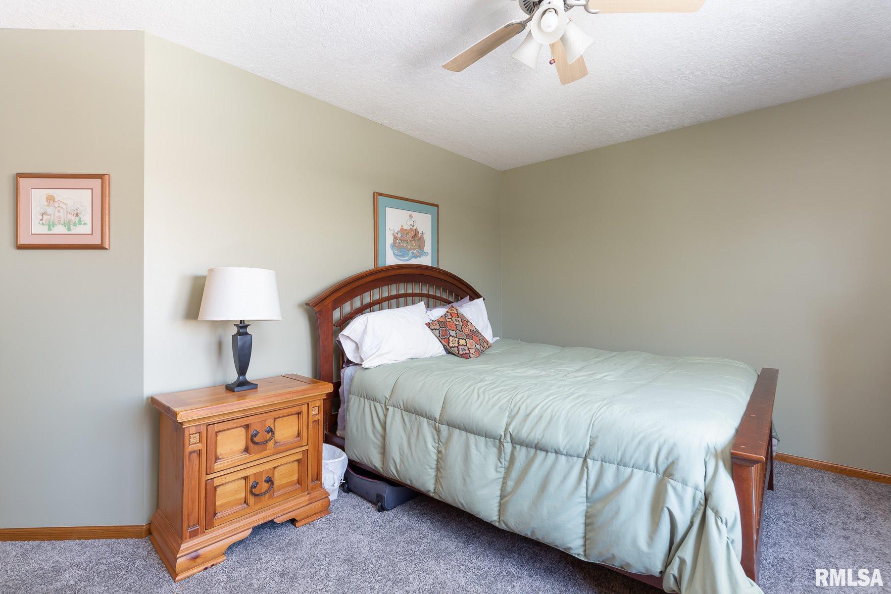 5210 Remington Road Bettendorf, IA 52722 - Photo 29 of 37 Gallery Image 29