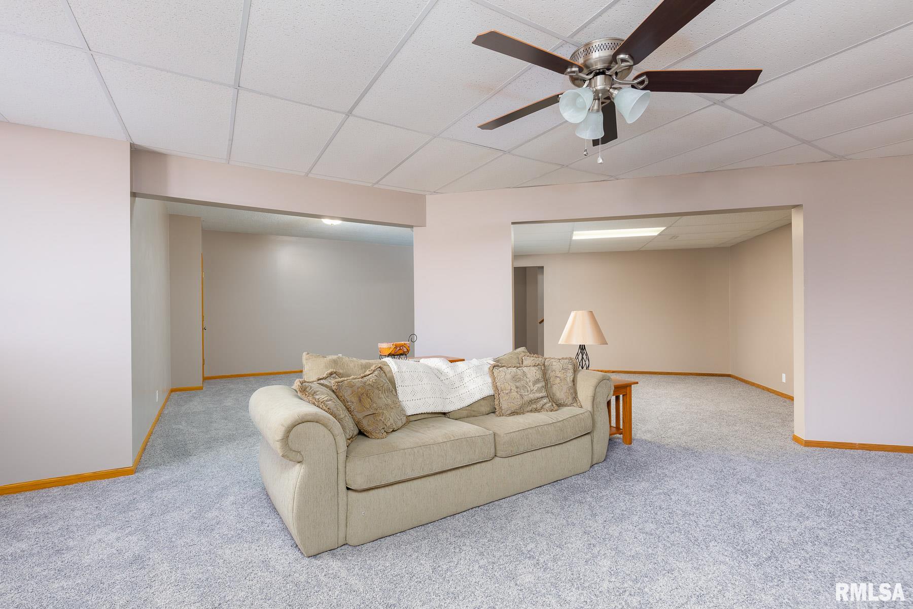 5210 Remington Road Bettendorf, IA 52722 - Photo 33 of 37 Gallery Image 33