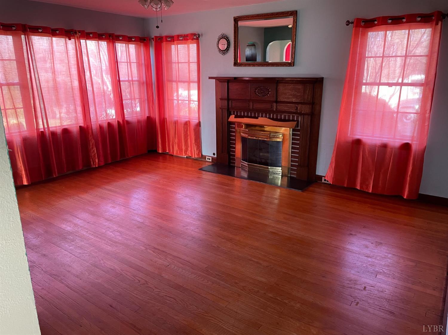 171 North 5 Forks Road Amherst, VA 24521 - Photo 11 of 34 Gallery Image 11