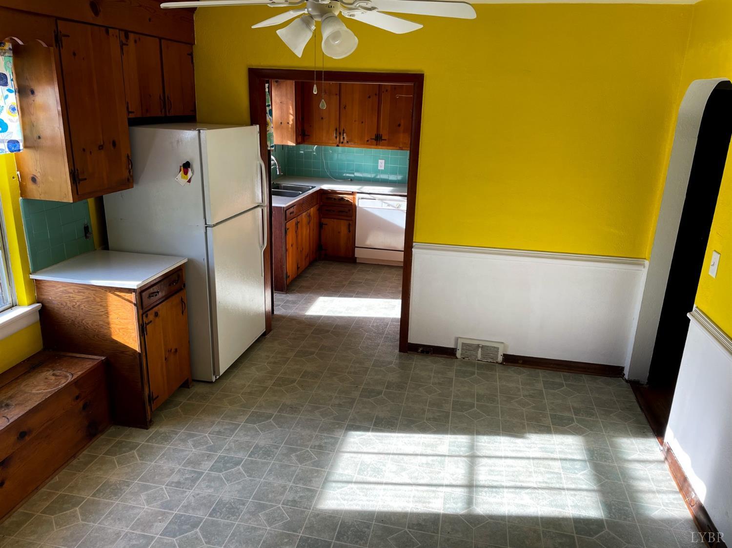171 North 5 Forks Road Amherst, VA 24521 - Photo 13 of 34 Gallery Image 13