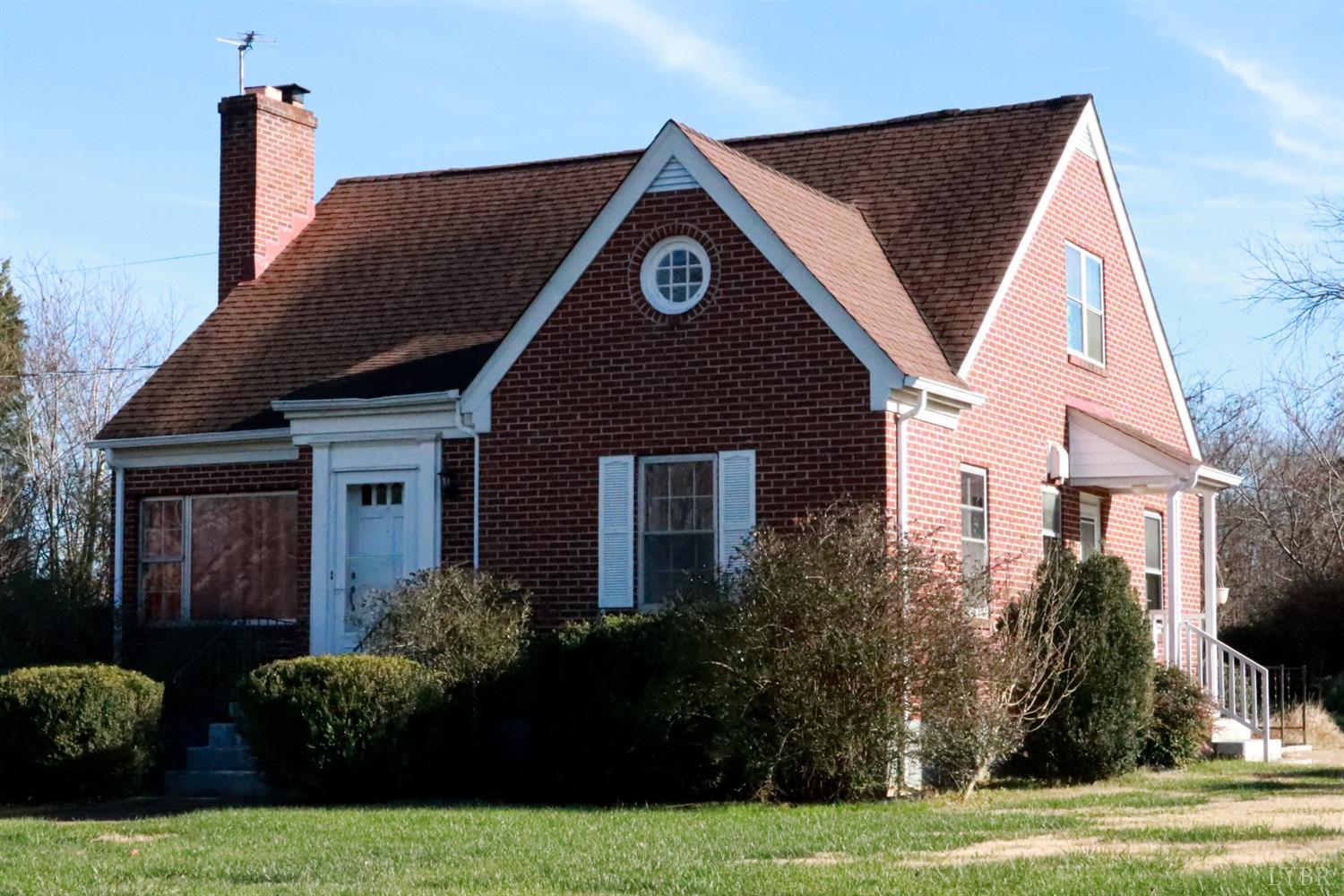 171 North 5 Forks Road Amherst, VA 24521 - Photo 2 of 34 Gallery Image 2
