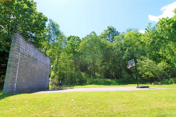 $55,000 | 50 Glanhope Road, Unit 23, Hopewell Junction, NY 12533