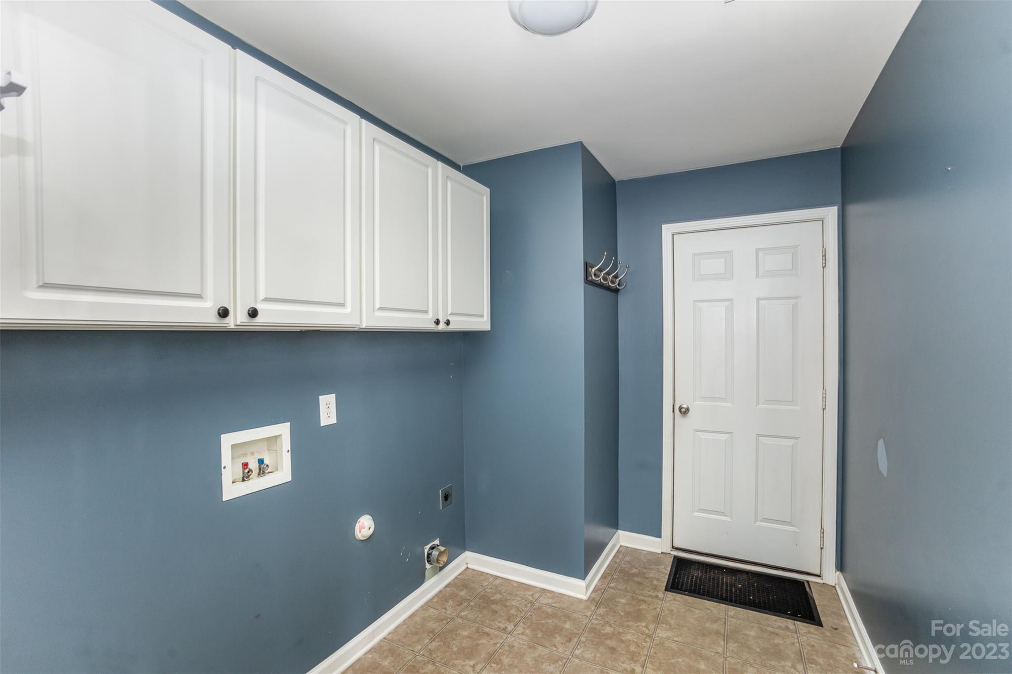 9048 Seamill Road Charlotte, NC 28278 - Photo 15 of 37 Gallery Image 15