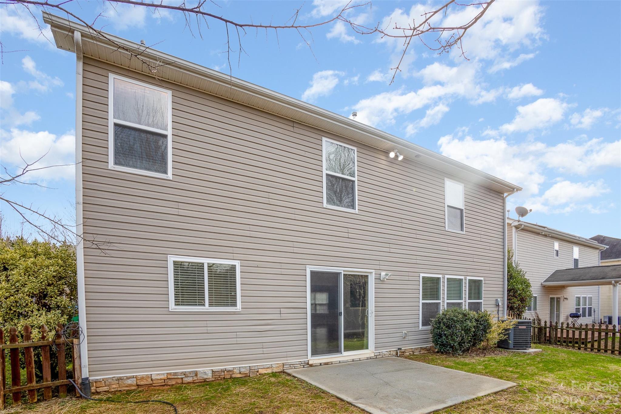 9048 Seamill Road Charlotte, NC 28278 - Photo 31 of 37 Gallery Image 31