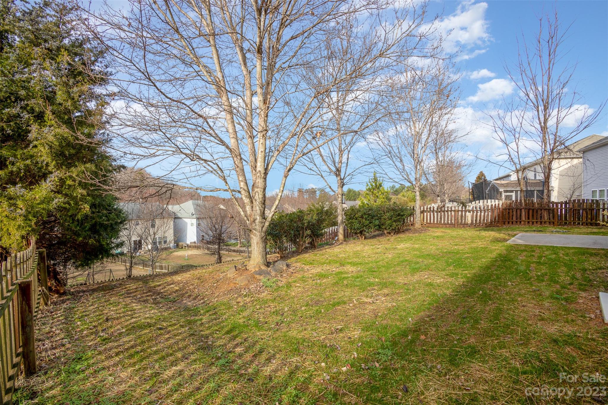 9048 Seamill Road Charlotte, NC 28278 - Photo 34 of 37 Gallery Image 34