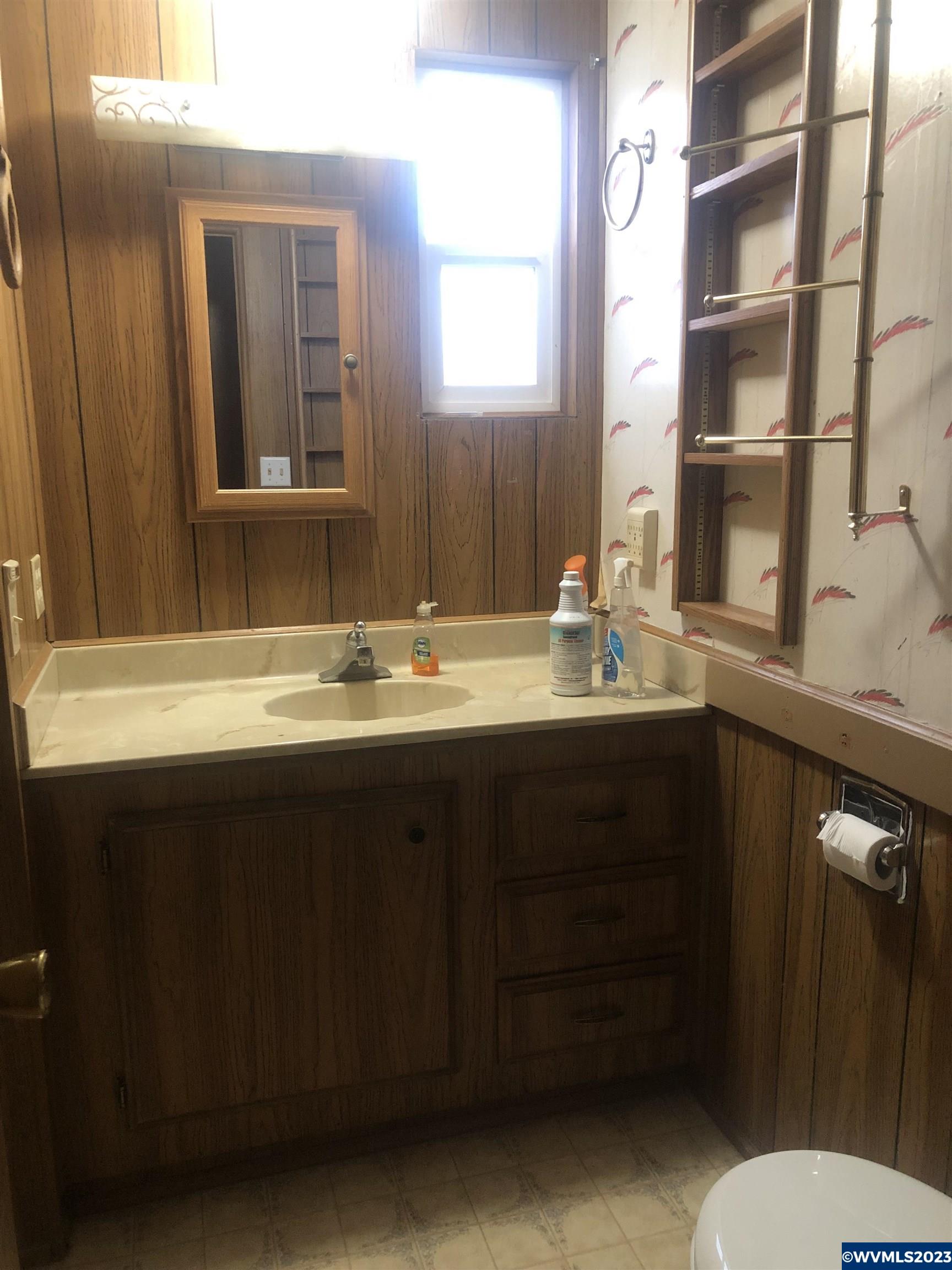 5355 River ( Road, Unit 17 Keizer, OR 97303 - Photo 13 of 15