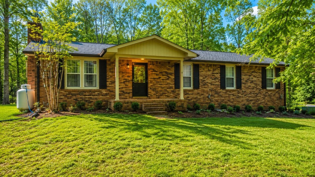 7311 Henry Road Fairview, TN 37062 - Photo 2 of 26