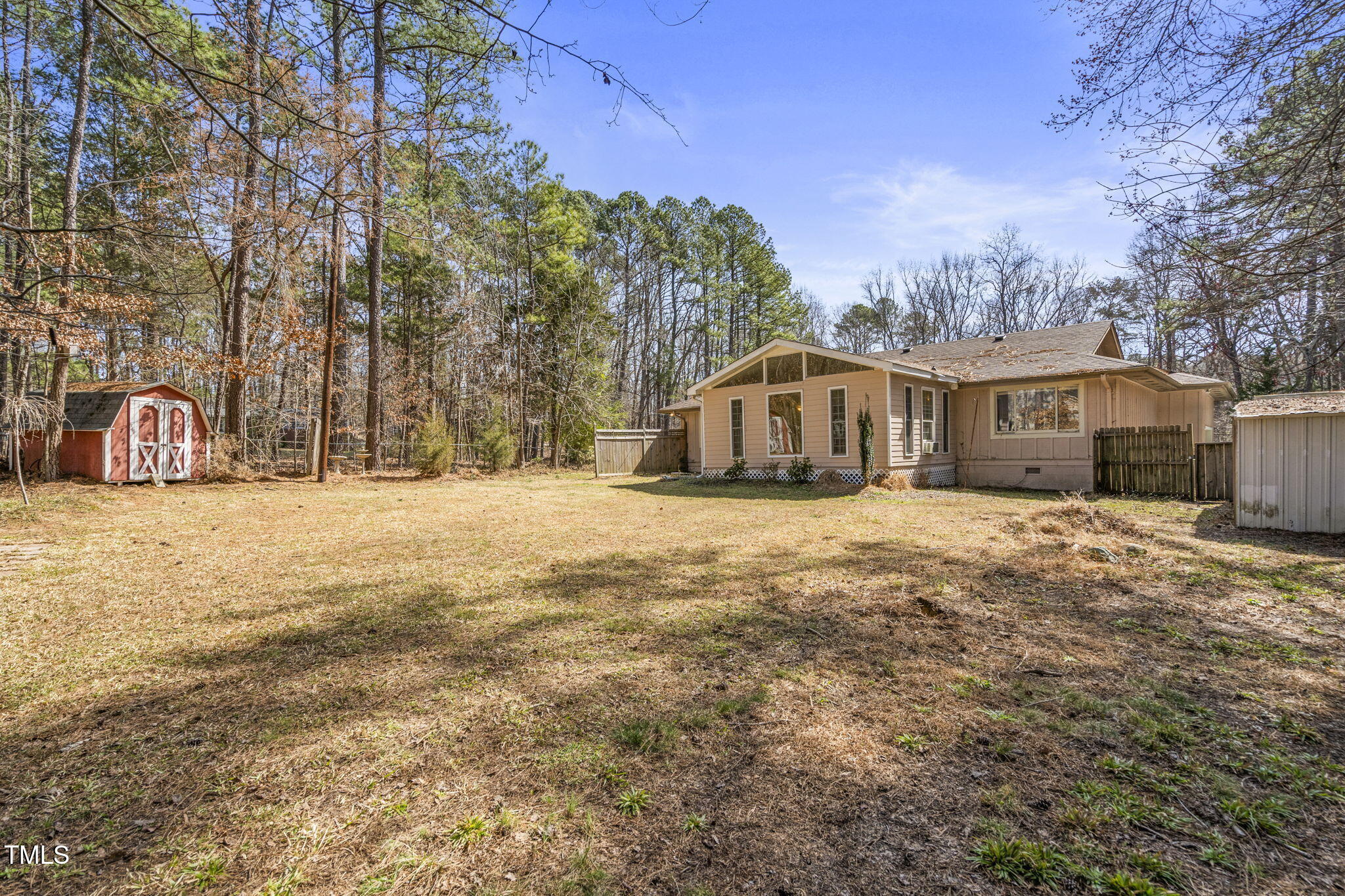 4800 Howe Street Durham, NC 27705 - Photo 19 of 21 36-web-or-mls-DSC04808