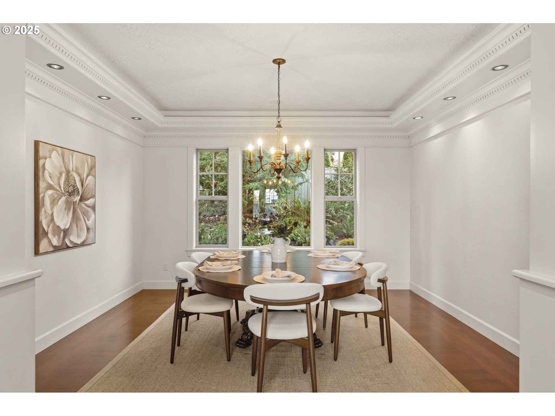 6035 Fernhill Loop Springfield, OR 97478 - Photo 20 of 48 a dining room with furniture a chandelier and window